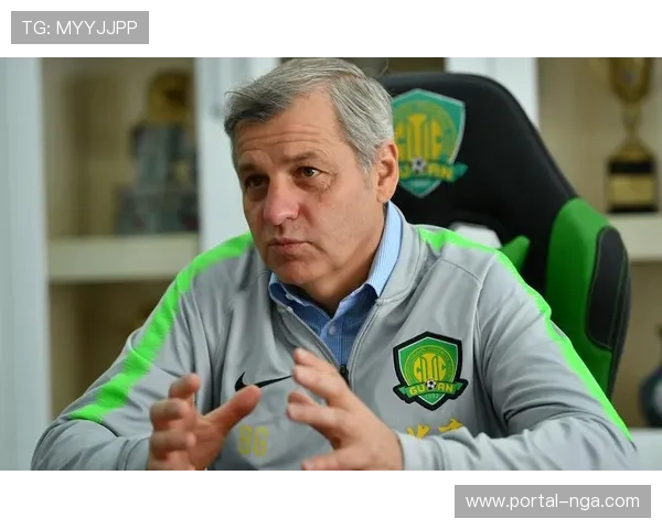 里尔主帅热内西奥战术转型,边路传中成主要进攻手段